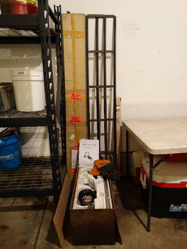lot 812 image: Semi-Automatic Track Torch Cutter wset of 4 tracks, welding gloves, & box of welding rods