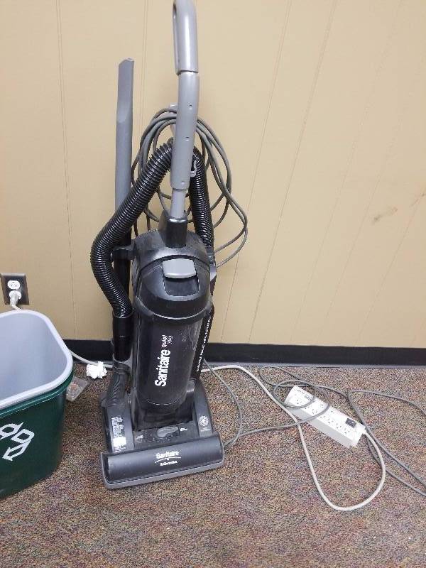 lot 5607 image: Sanitaire vacuum