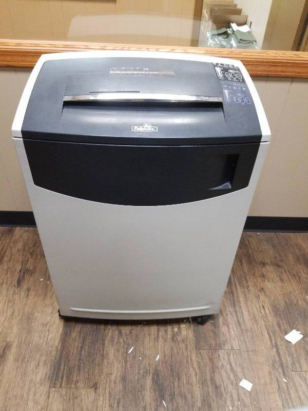 lot 5609 image: Fellowes Industrial paper shredder