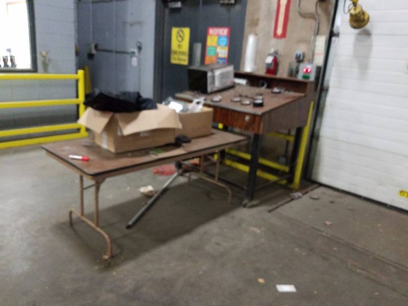 lot 5747 image: Warehouse desk and folding table