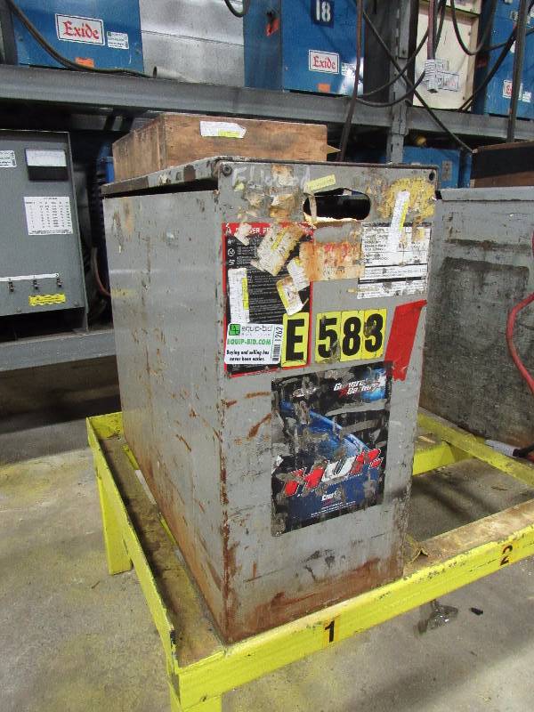 lot 1262 image: 24V Electric Equipment Battery