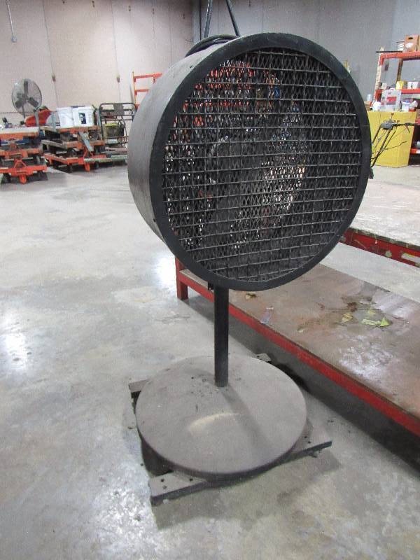 lot 1283 image: 27 Industrial Shop Fan