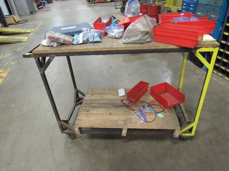 lot 1314 image: 24 X 48 Metal Frame Shop Cart