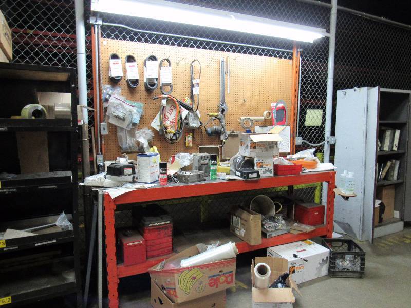 lot 1320 image: Wood Top Knock Down Work Bench