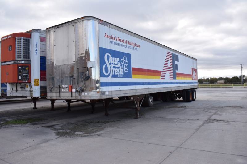 lot 1194 image: Great Dane 53ft Dry Van Semi Trailer #893