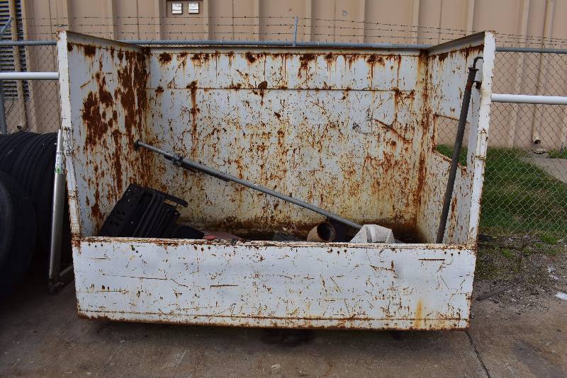 lot 1198 image: Metal Outdoor Scrap Bin