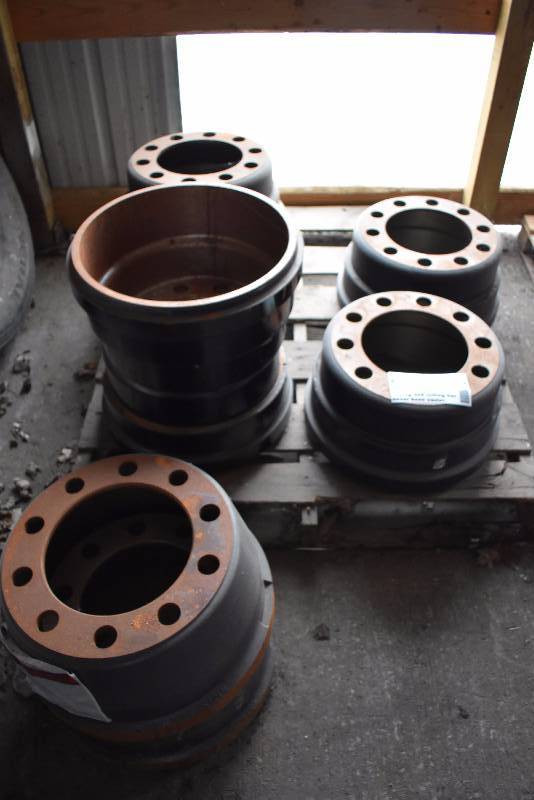 lot 1210 image: (8) Semi Brake Drums
