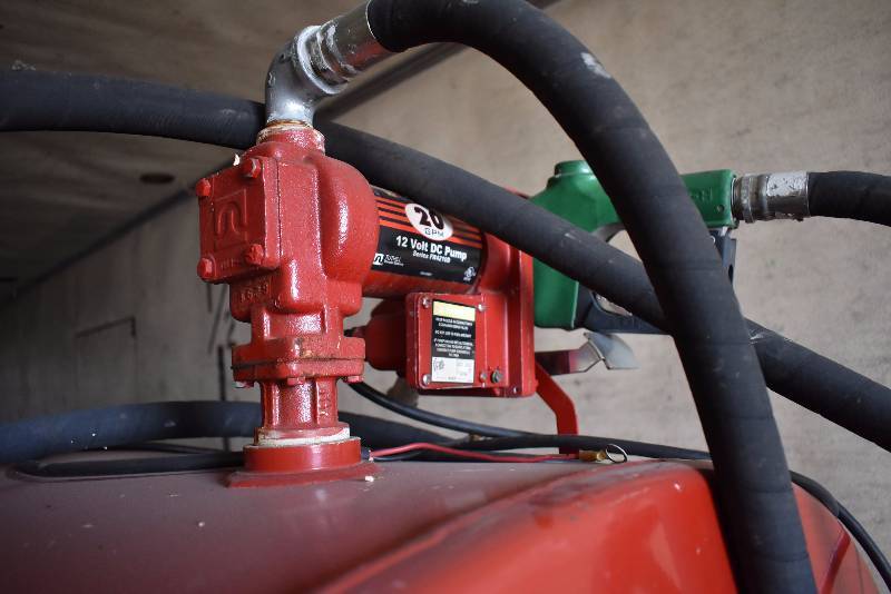 lot 1350 image: Large Steel Fuel Tank With Pump