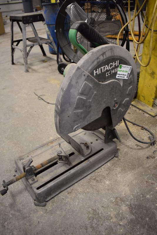 lot 1361 image: Hitachi 14Inch Metal Chop Saw