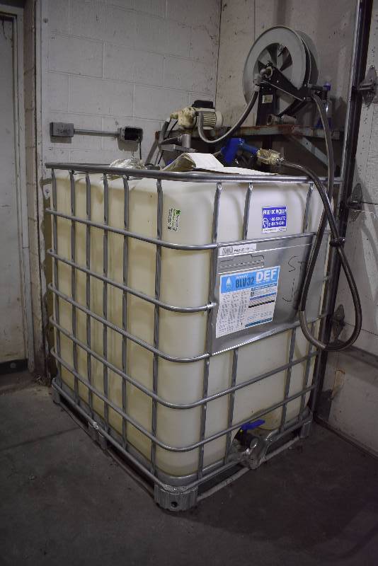 lot 1417 image: Composite Def Fluid Container