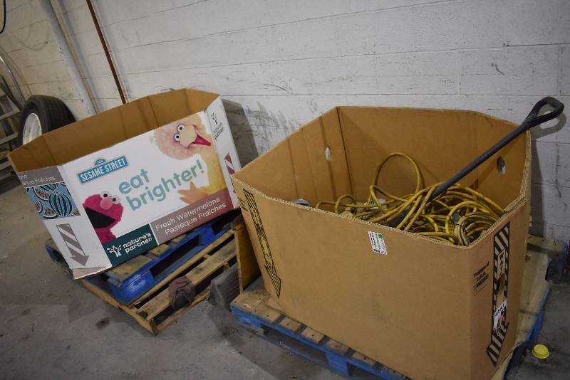 lot 1418 image: Large Lot Of Heavy Duty Cables