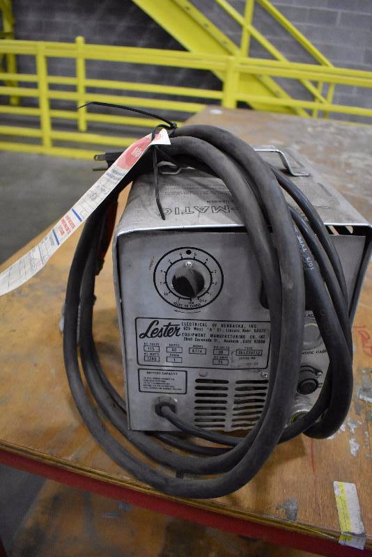 lot 1468 image: Lester Mig Welder