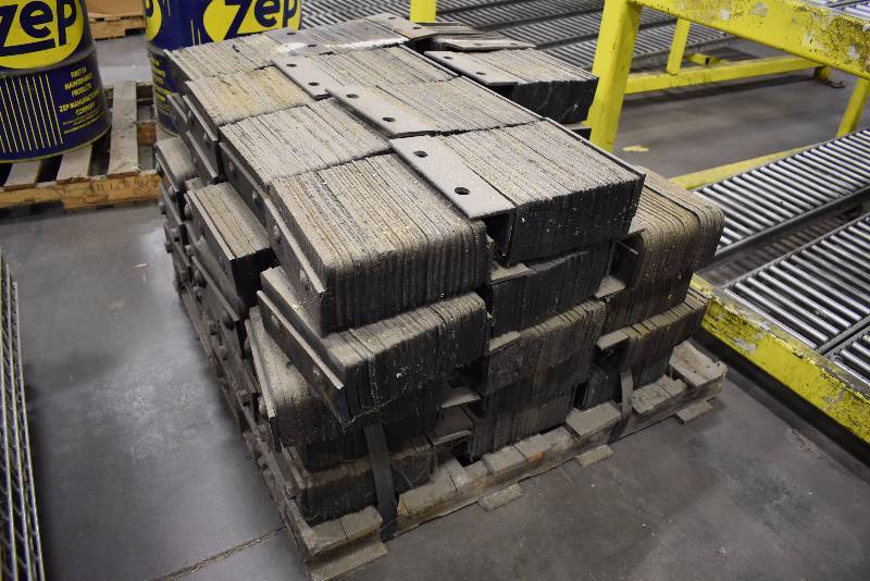 lot 1473 image: Contents Of Pallet