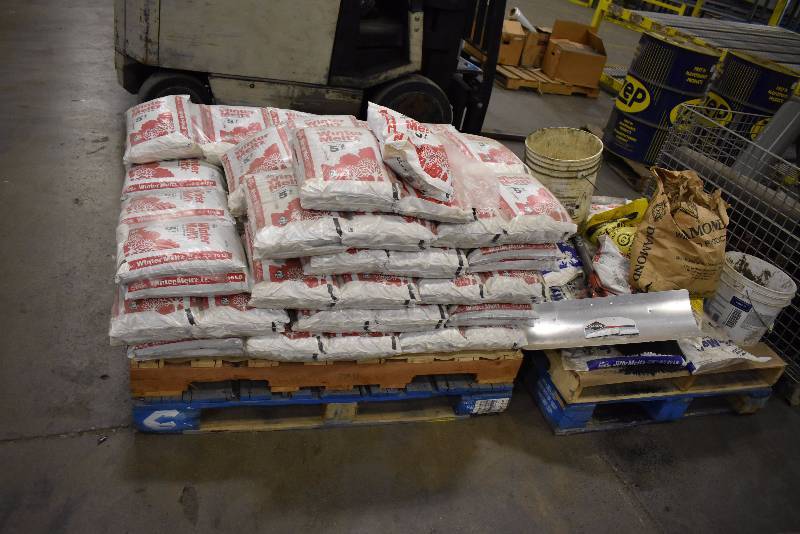 lot 1475 image: Contents Of Pallets