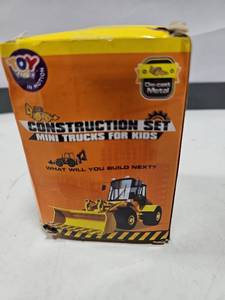lot 31197 image: CONSTRUCTION SET MINI TRUCKS FOR KIDS