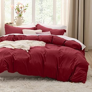 lot 31889 image: Bedsure Red Duvet Cover King Size - Soft Prewashed King Duvet Cover Set, 3 Pieces, 1 Duvet Cover 104x90 Inches with Zipper Closure and 2 Pillow Shams, Comforter Not Included