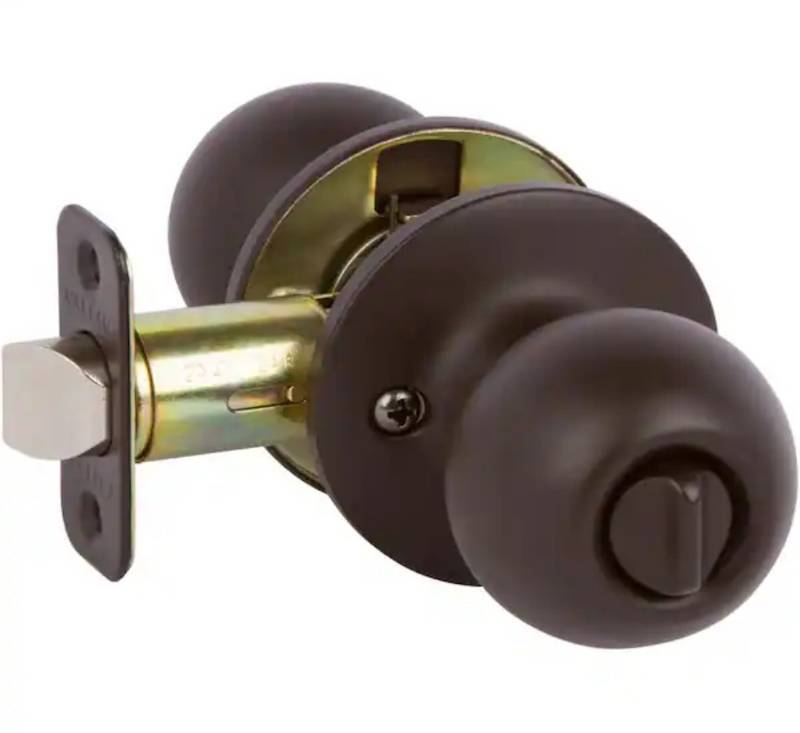lot 5118 image: Delaney HardwareFairfield Classic Style Oil Rubbed Bronze Round BedBath Door Knob