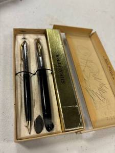 lot 143 image: Vintage sheaffers fountain pens with box