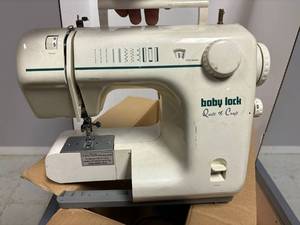 lot 151 image: Brother Lx3817a, lightweight full size sewing machine