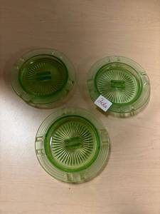 lot 206 image: Green Uranium Depression Glass Ashtray, 4 cigarette spots, matchbook holder
