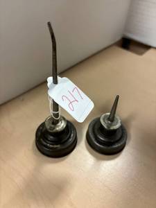 lot 217 image: 2-Vintage miniature oil cans, one is dated