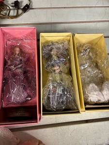 lot 294 image: 3- 2006 tassel dolls