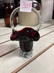 lot 304 image: Art deco red and clear glass basket, mini