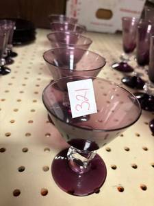 lot 321 image: 5-Vintage Bryce WILMINGTON purple Clear Stemmed liquor cocktail 3 58 in.