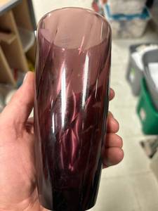 lot 328 image: 4- Hazel Atlas Moroccan Amethyst Swirl ice tea glasses
