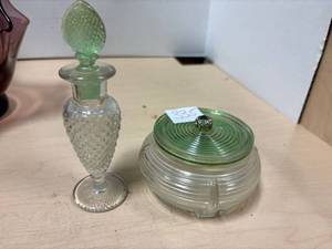 lot 335 image: Art deco green lid powder jar (ribbed) and perfume bottle