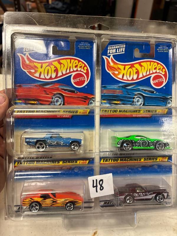 Hotwheel collection: Vintage redlines, Treasure hunts, Box lots, parts ...