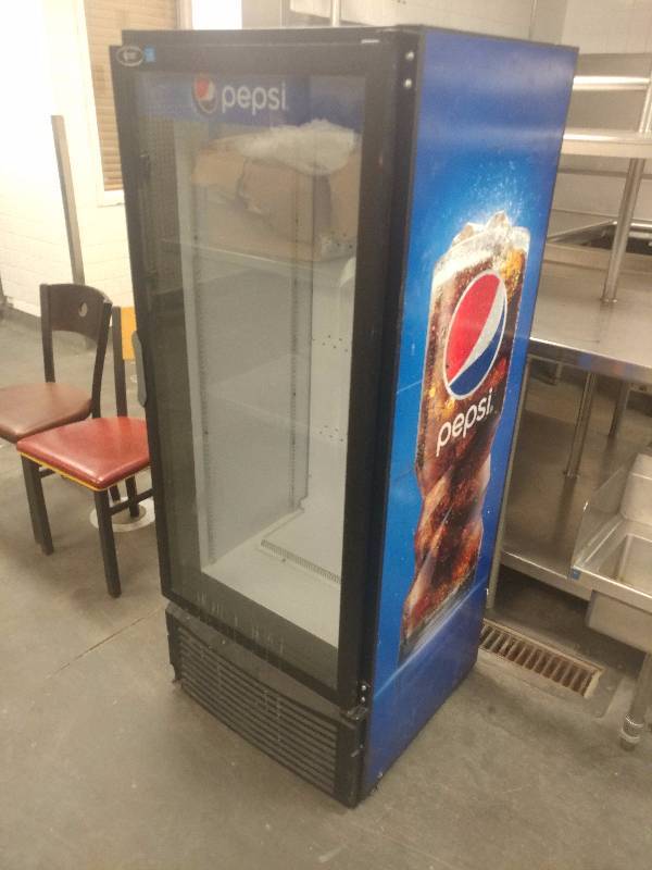 lot 1490 image: QBD Glass Front Display Single Door Reach-In Cooler