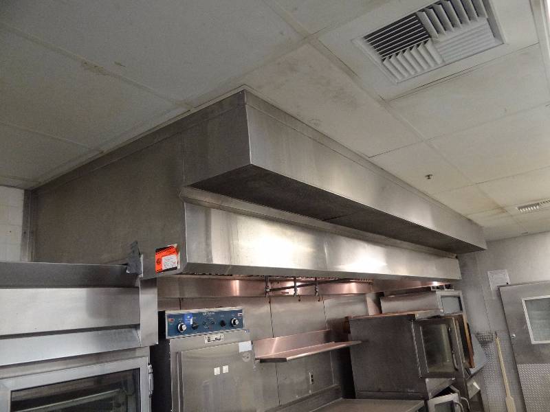 lot 633 image: Avtec 15 Fully Stainless Commercial Kitchen Exhaust Hood With Fresh Air Return