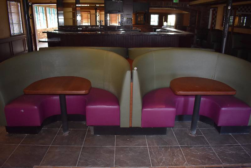 lot 699 image: (4) U-Shaped Booths