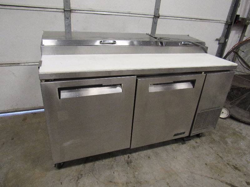 lot 5922 image: Turbo Air 67 Two Door Pizza Prep Table
