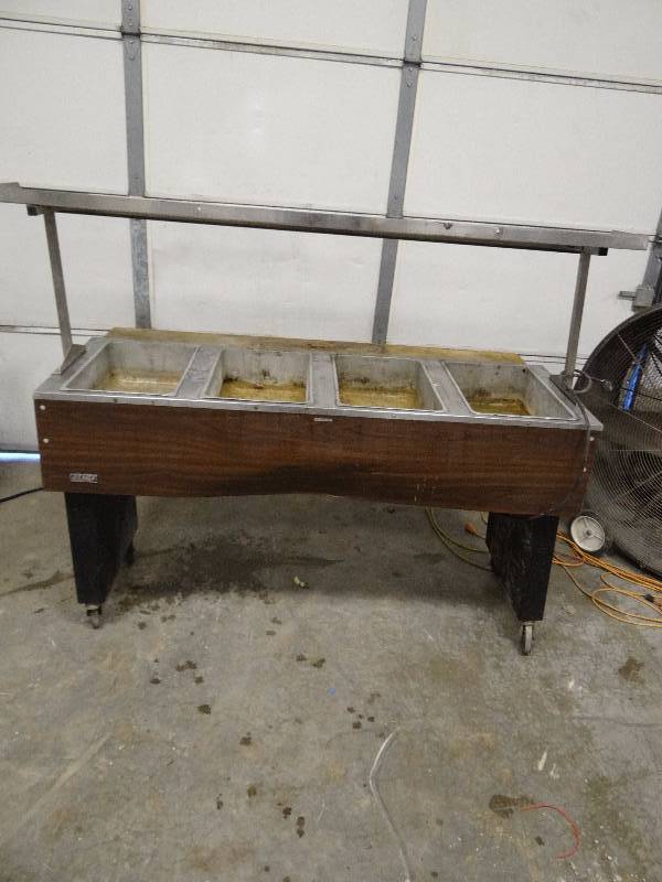lot 5522 image: Eagle 64 Steam Table
