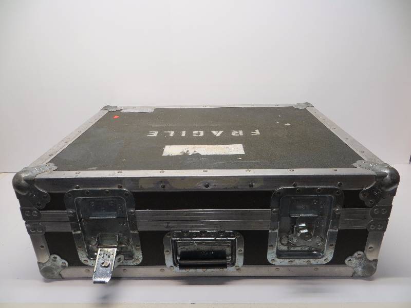 lot 2377 image: Heavy Duty Anvil case