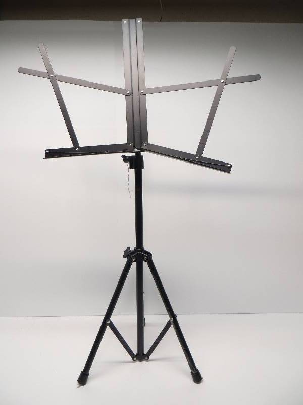 lot 2379 image: Music note stand