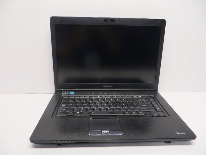 lot 2407 image: Toshiba tecra a11
