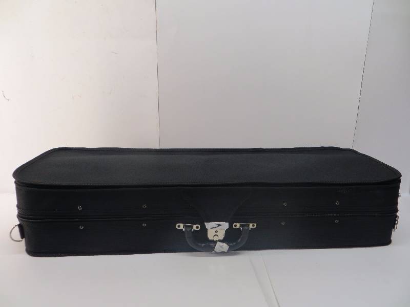 lot 2181 image: Violin case