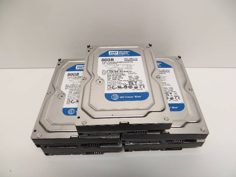 lot 2249 image: Western Digital hard drives