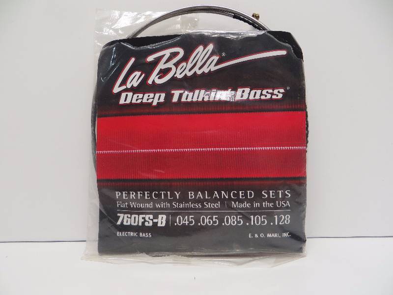 lot 2338 image: La bella deep talkin boss bass string