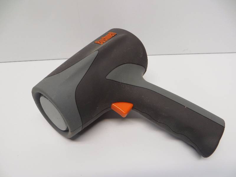 lot 2310 image: Bushnell radar gun