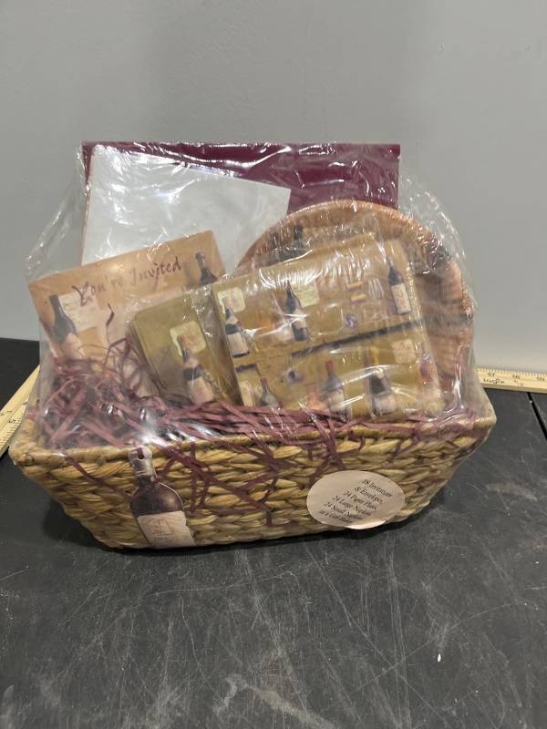 lot 1019 image: Gift Basket (18 Invitations & Envelopes, 24 Paper Plates, 24 Large Napkins, 24 Small Napkins)