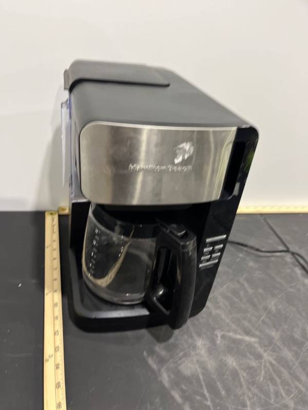 lot 1088 image: Hamilton Beach Coffee Pot (Powers On)