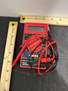 lot 1209 image: Cen-Tech Digital Multimeter