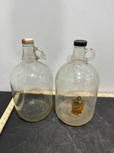 lot 1217 image: 2 Vintage 1 Gallon Glass Jugs