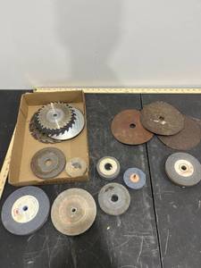 lot 1245 image: Bundle of Grinding Wheels, Sand Paper, & Saw Blades