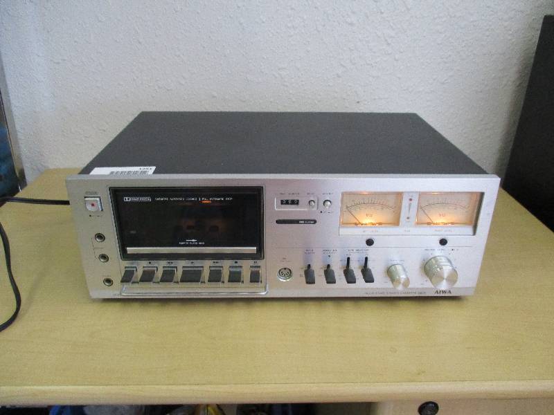 lot 1251 image: Vintage Cassette Deck