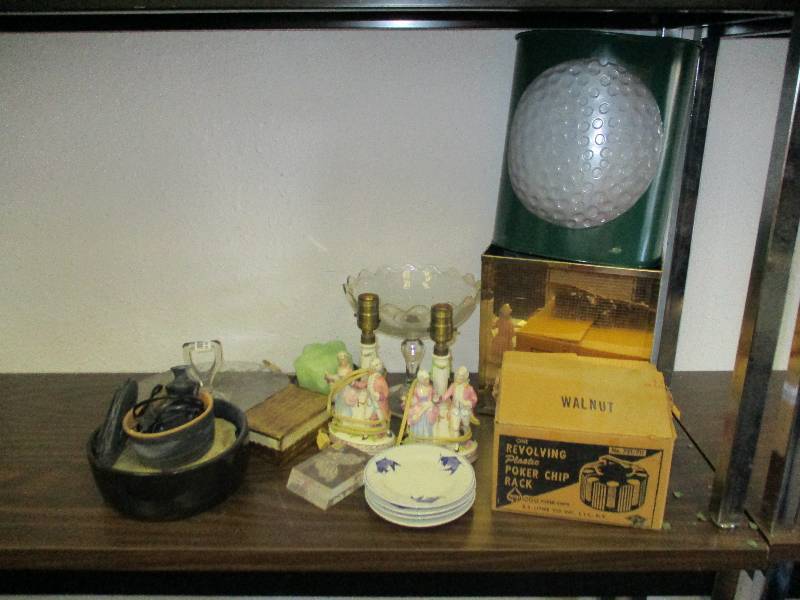 lot 1583 image: Lot of Home Dcor